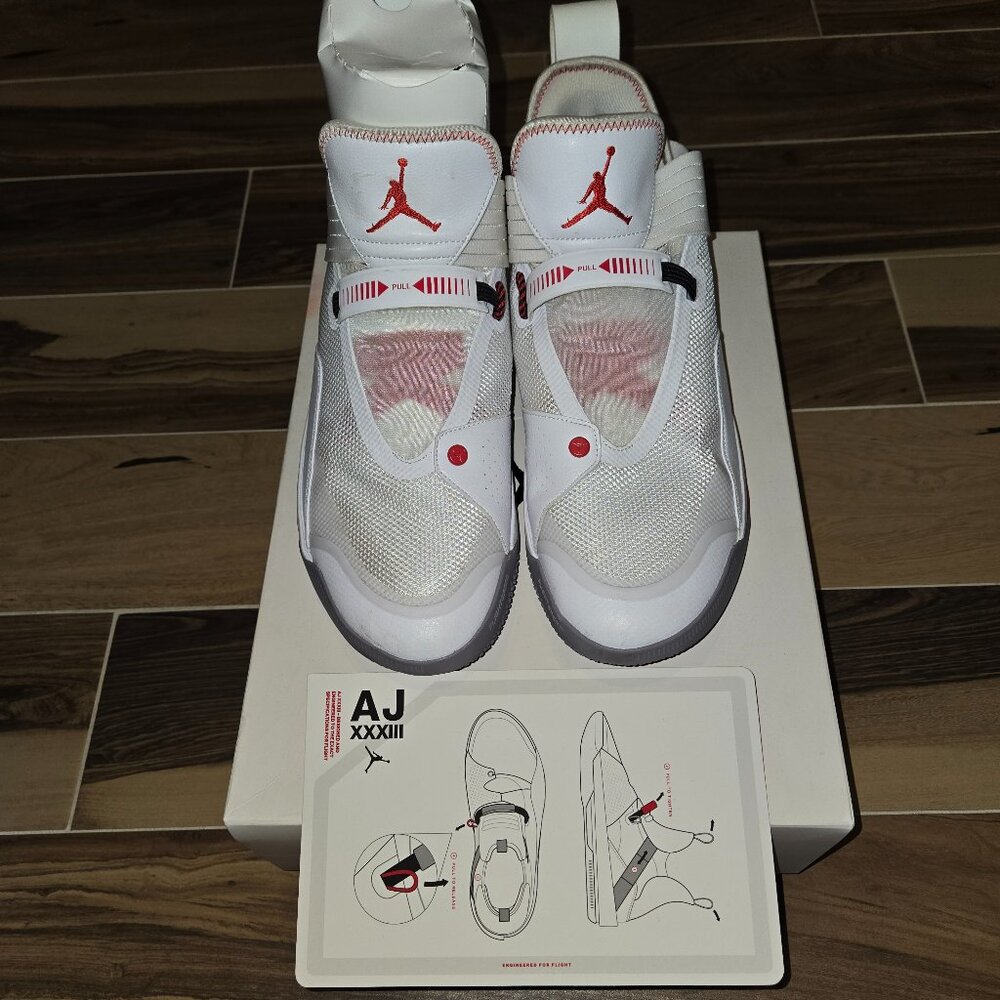 Jordan 33 low SE